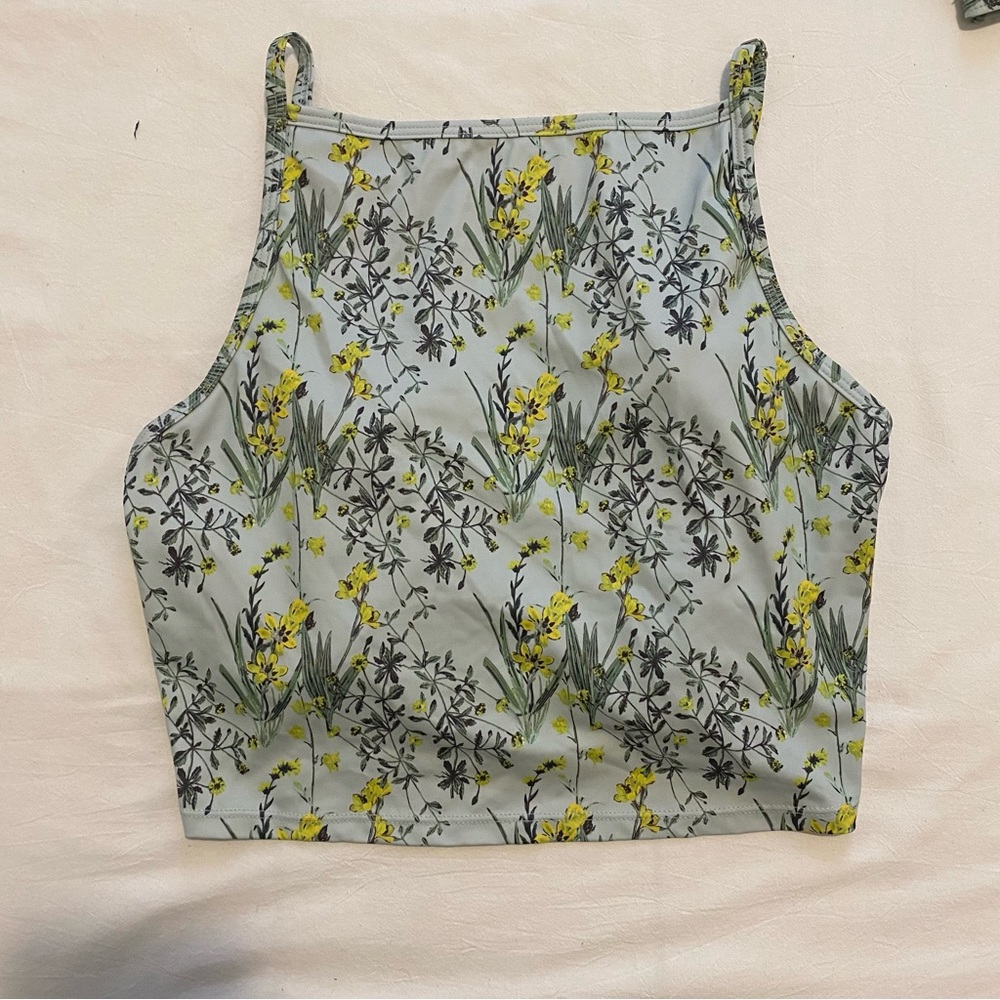 Kortni Jeane wildflower high neck top